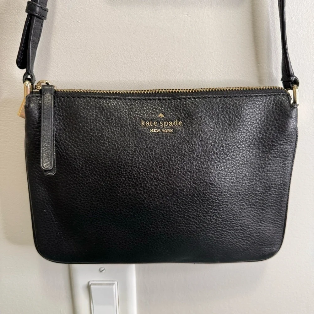 Kate Spade Triple Gusset Crossbody Handbag Black Pebble Leather $279 - Picture 3 of 13